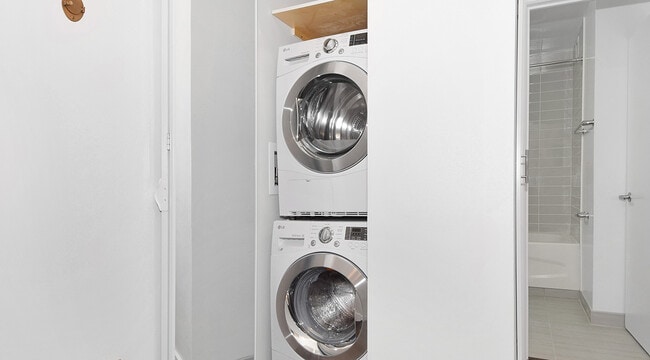 property at 1380 Jervis St