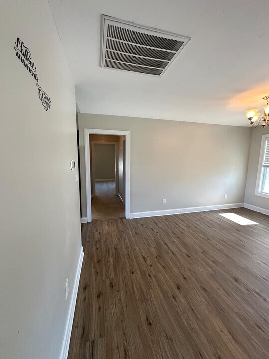 339 Sonoma Rd in Jacksonville, NC - Building Photo
