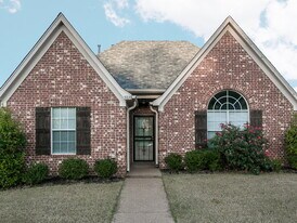 5810 Bedford Loop E in Southaven, MS - Building Photo