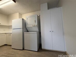 222 Lili?uokalani Ave in Honolulu, HI - Building Photo - Building Photo