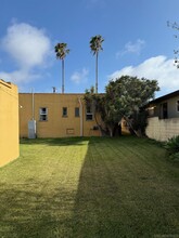 2217 Harriman Ln in Redondo Beach, CA - Building Photo - Building Photo