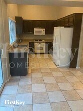 3185 Strawberry Park Dr in Las Vegas, NV - Foto de edificio - Building Photo