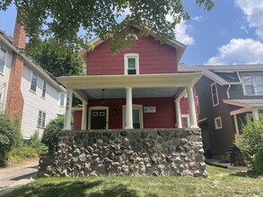 549 E Madison St in Ann Arbor, MI - Building Photo - Building Photo