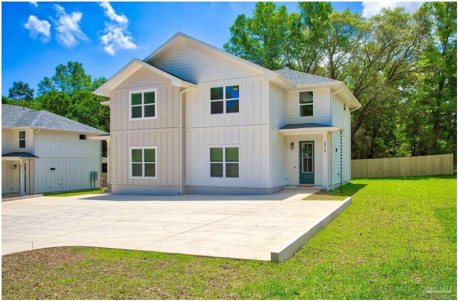 2017 Wyatt Street in Pensacola, FL - Building Photo