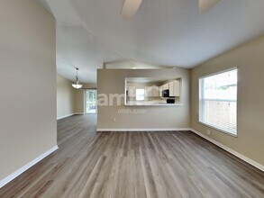 1921 Tinker Dr in Lutz, FL - Building Photo - Building Photo