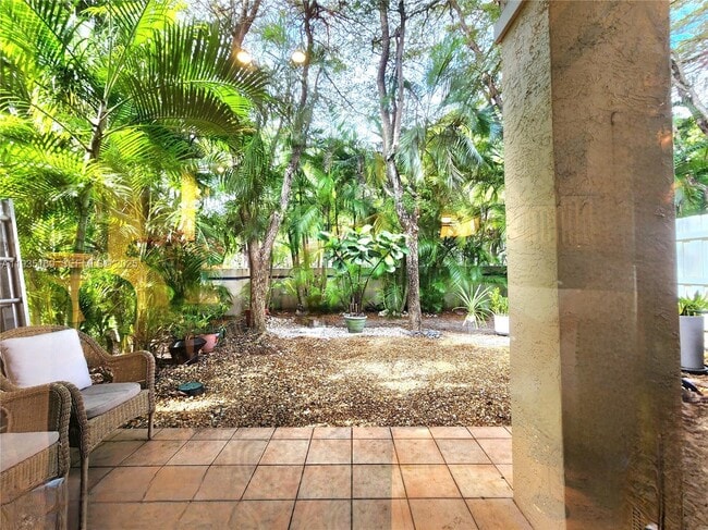 21028 NE 34th Ct in Aventura, FL - Building Photo - Building Photo