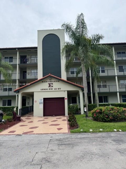 12900 SW 13th St in Pembroke Pines, FL - Building Photo