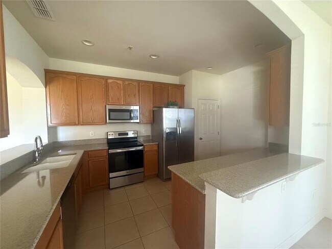 2970 Ashland Ln S in Kissimmee, FL - Building Photo - Building Photo