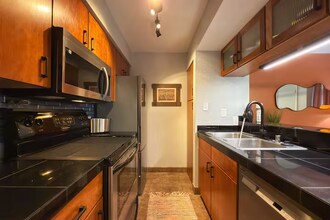 941 Calle Mejia in Santa Fe, NM - Building Photo - Building Photo