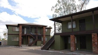 1438 N Shill Dr in Mesa, AZ - Building Photo