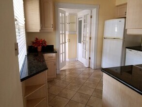 5220 11th Ave N in St. Petersburg, FL - Building Photo - Building Photo