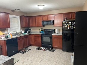 510 Beechwood Ct, Unit 510 Beechwood ct Normal in Normal, IL - Building Photo - Building Photo