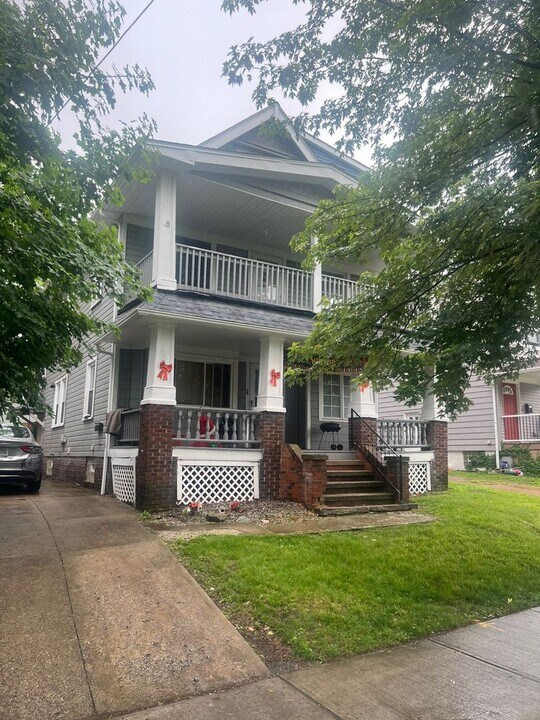 2305 Tate Ave in Cleveland, OH - Building Photo