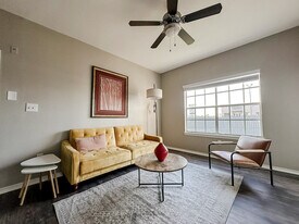 6225 Saratoga Blvd in Corpus Christi, TX - Building Photo