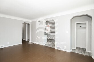 16246 Fairfield St in Detroit, MI - Foto de edificio - Building Photo