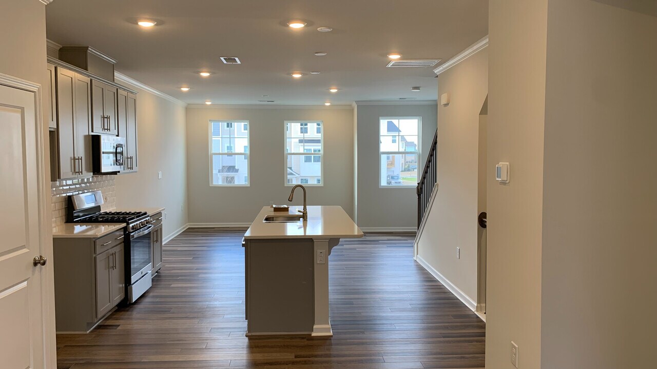 Room in Townhome on Chert Ln in Raleigh, NC - Building Photo
