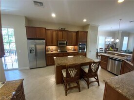 1315 Remington Way in Naples, FL - Building Photo