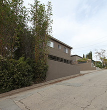 2143 Princeton Ave in Los Angeles, CA - Building Photo - Building Photo