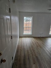 8220 NW 10th St in Oklahoma City, OK - Building Photo - Building Photo