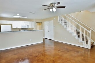 7705 Stanley Ct in Joshua, TX - Building Photo - Building Photo