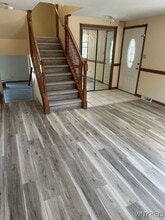 151 Mapleleaf Dr in Buffalo, NY - Building Photo - Building Photo