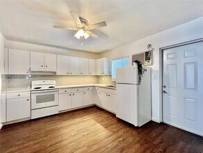 20 SE 13th Terrace in Dania Beach, FL - Building Photo - Building Photo