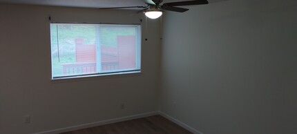 178 North 12th Street, Unit 178 in Saint Helens, OR - Building Photo - Building Photo