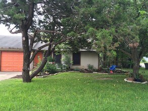 7907 Dunn St in Austin, TX - Building Photo - Building Photo