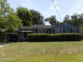 4768 Sefa Cir N in Jacksonville, FL - Building Photo