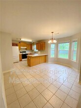 1633 S Tally Ho Dr in Fayetteville, AR - Building Photo - Building Photo