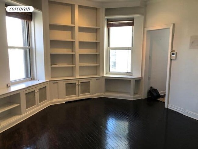 property at 55 E 93rd St