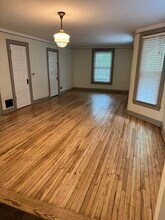 726 Lake Dr SE, Unit B in Grand Rapids, MI - Building Photo - Building Photo