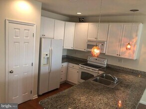 17432 Slipper Shell Way in Lewes, DE - Building Photo - Building Photo