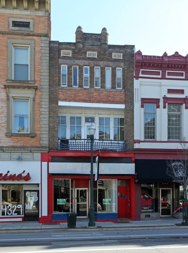 111 S Main St in Bowling Green, OH - Building Photo - Building Photo