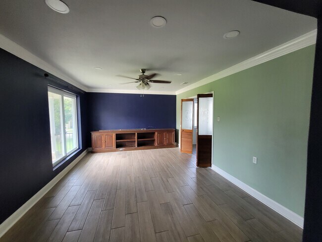 2942 Palm Cir in Slidell, LA - Building Photo - Building Photo