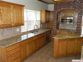3905 W Vandalia St in Broken Arrow, OK - Building Photo - Building Photo