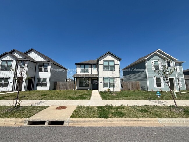 property at 4802 W Planetree St