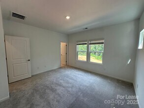 1635 Blanche St in Charlotte, NC - Building Photo - Building Photo
