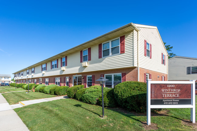 Winthrop Terrace - Findlay in Findlay, OH - Building Photo - Building Photo