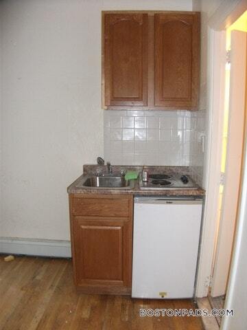 53 S Huntington Ave in Boston, MA - Building Photo - Building Photo