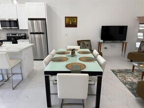 18 Organ St in Punta Gorda, FL - Foto de edificio - Building Photo