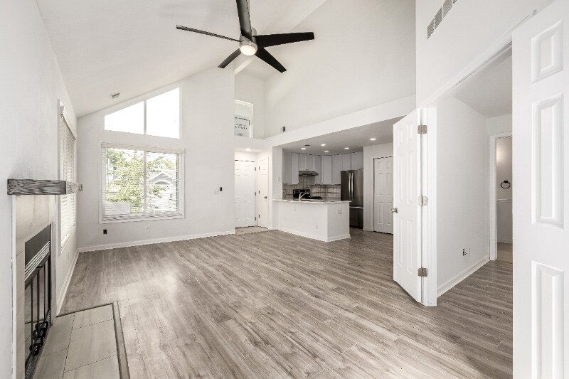 8500 E Jefferson Ave in Denver, CO - Building Photo