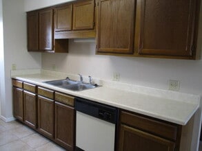 206 Ann Cir in Destin, FL - Building Photo - Building Photo