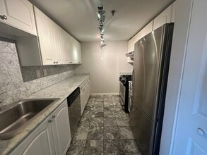 12 Everett St in Boston, MA - Building Photo - Building Photo