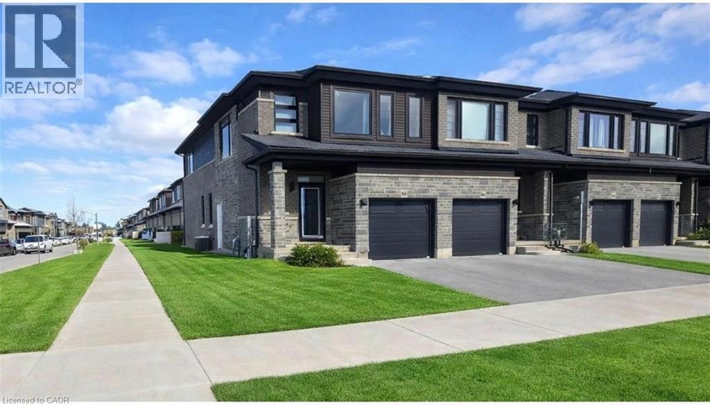 88 June Callwood Wy in Brantford, ON - Building Photo