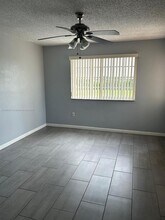1755 Village Blvd in West Palm Beach, FL - Building Photo - Building Photo