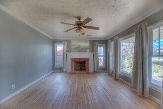 544 S Oswego Ave in Tulsa, OK - Building Photo - Building Photo