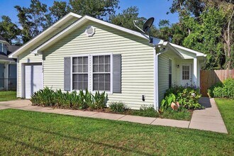 182 Tafflinger Rd in Crawfordville, FL - Building Photo - Building Photo