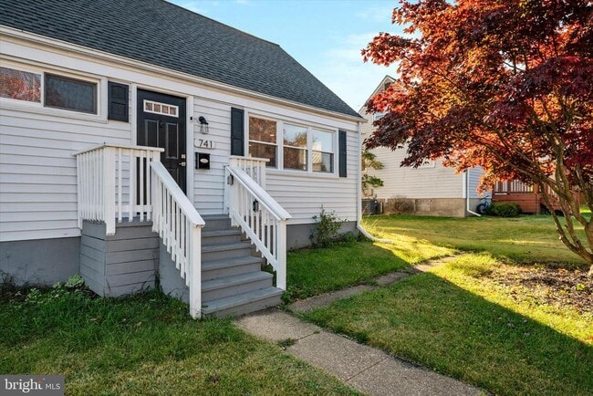 741 Silver Creek Rd in Pikesville, MD - Building Photo - Building Photo