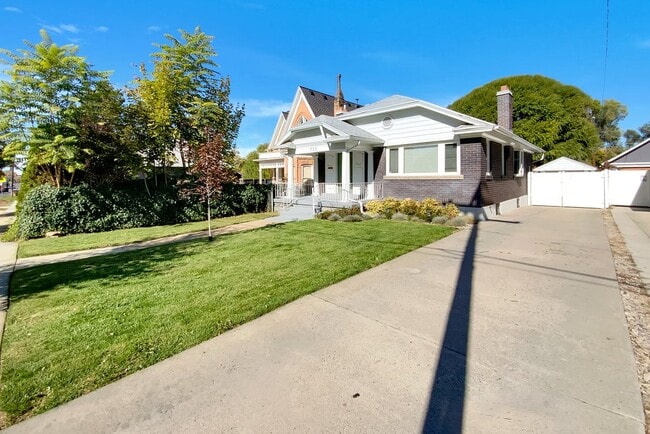 property at 754 E 1700 S